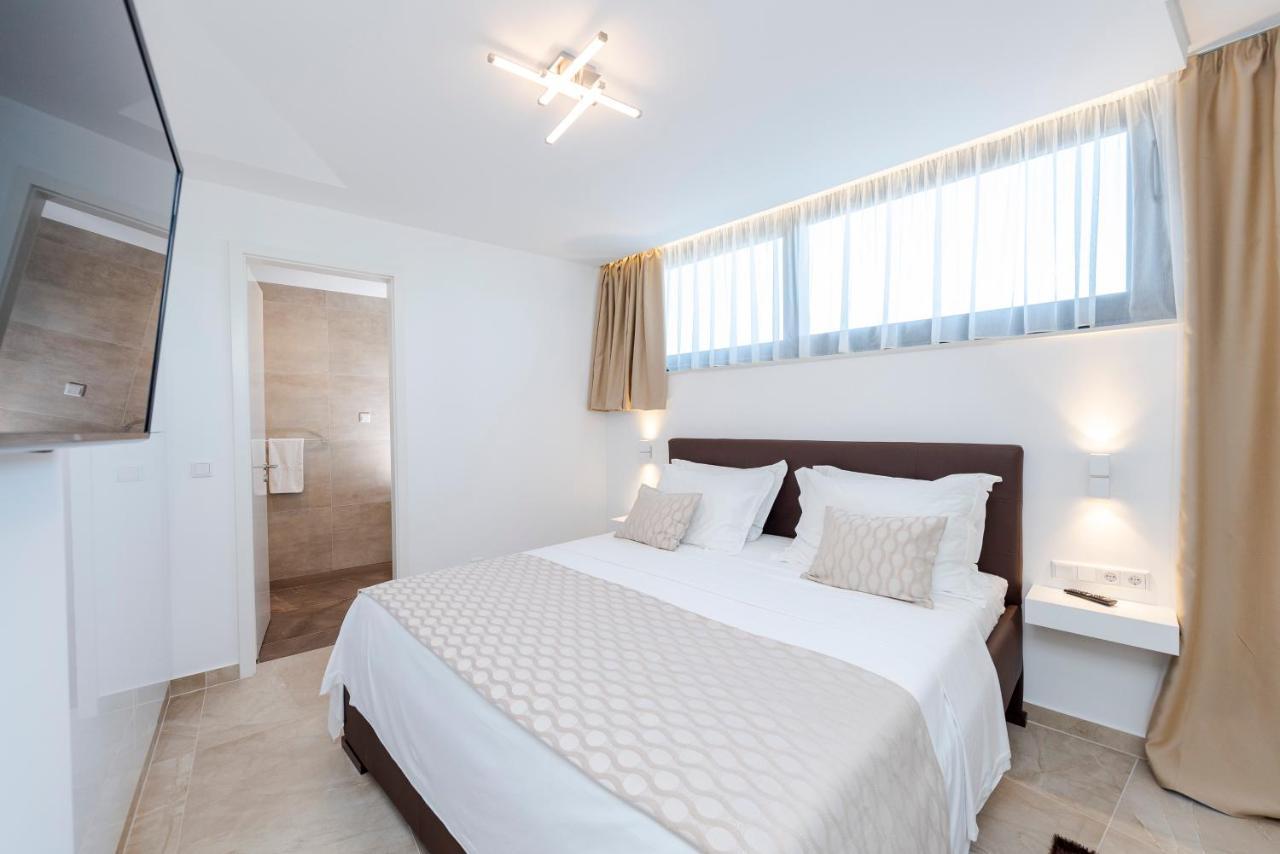 Apartment Tadic *