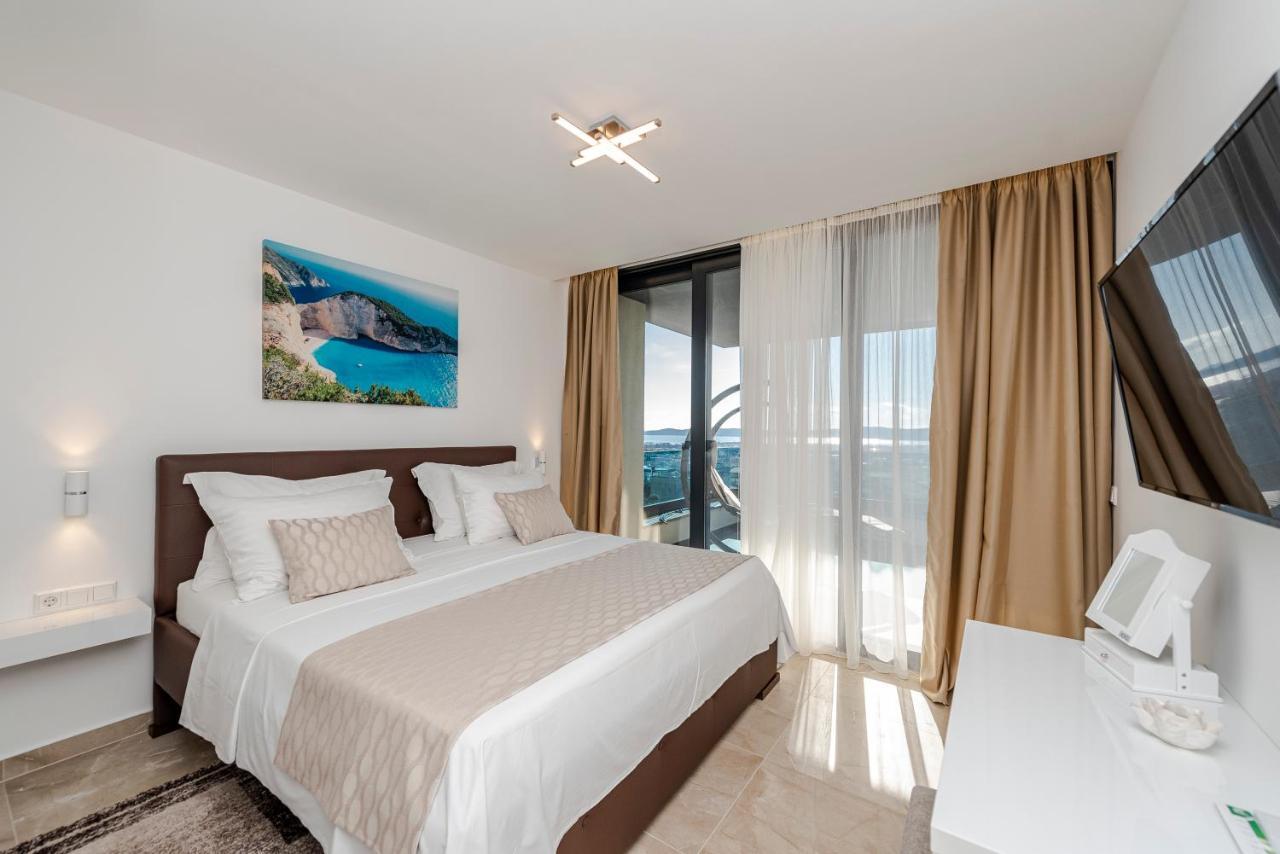 Apartment Tadic *
