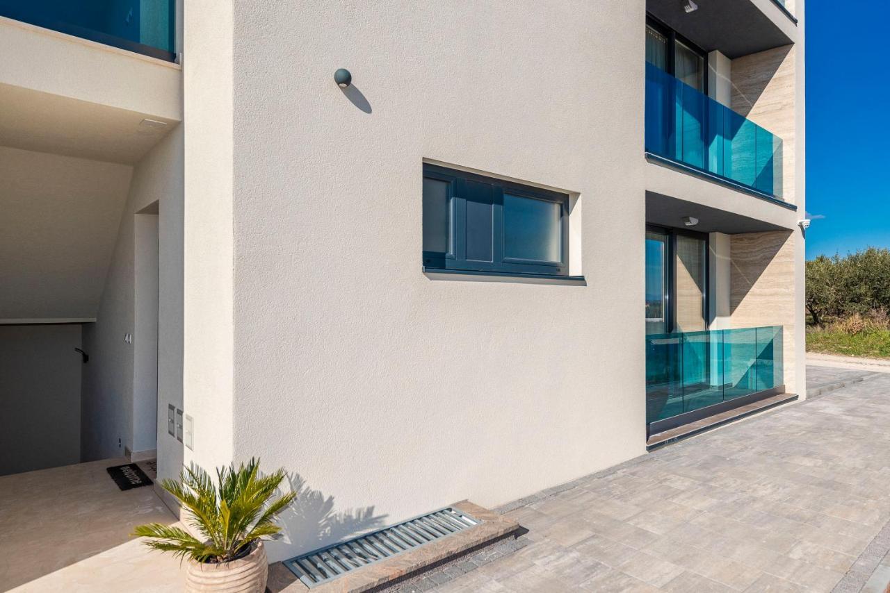 Apartment Tadic *